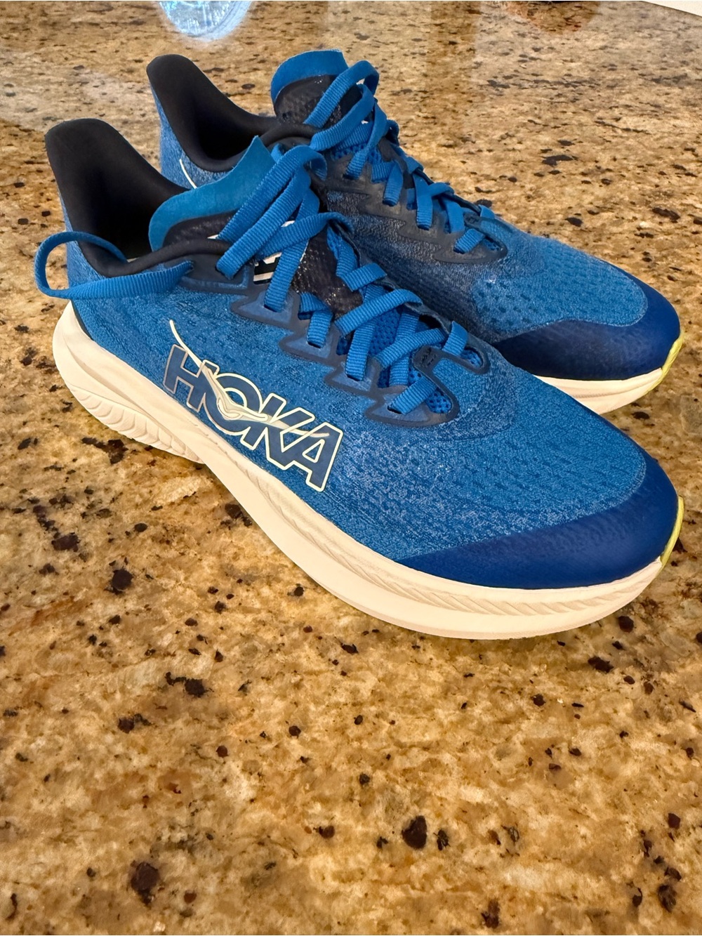 Hoka Kids MACH 6 Sneakers